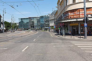 自带外挂的第一人称对战射击游戏《作弊猎豹》现已正式推出 获多半好评